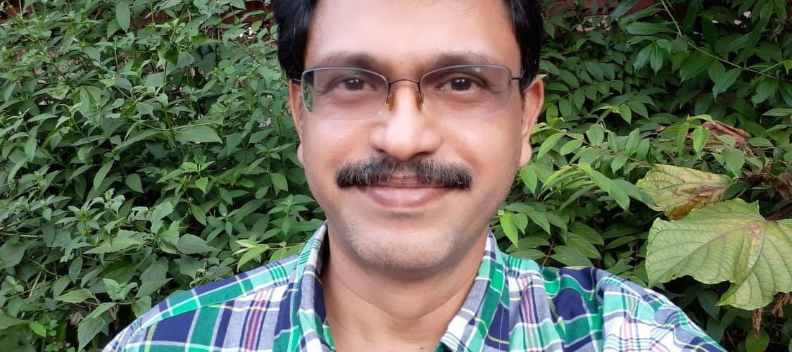 Header story website