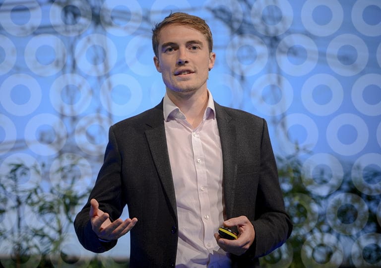 clp18-longread_7_bg_s